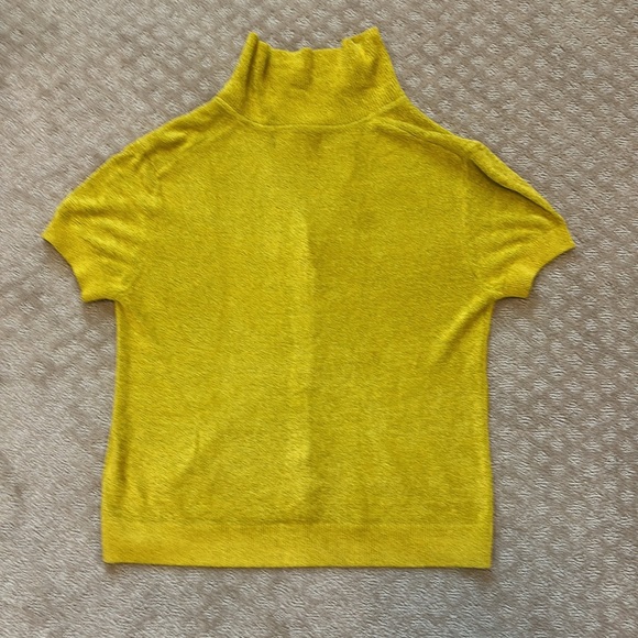 Urban Outfitters Chartreuse Terry Cloth Shortsleeve Button Up Top Medium - Picture 3 of 8